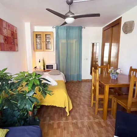 Estudio Con Piscina Cerca De La Playa トレモリノス